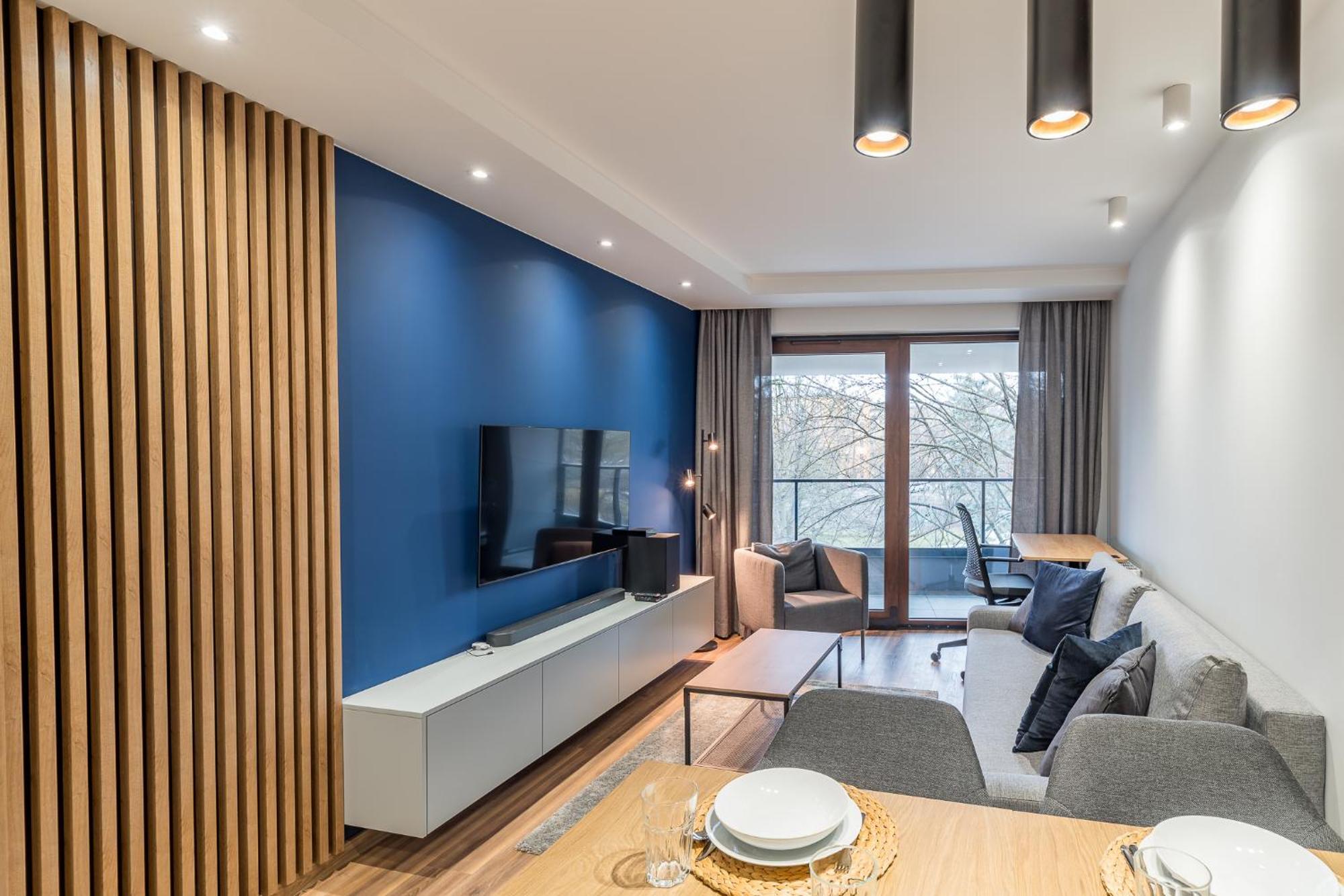 Business - 47m2, Balcony And Parking By Rentujemy Kraków