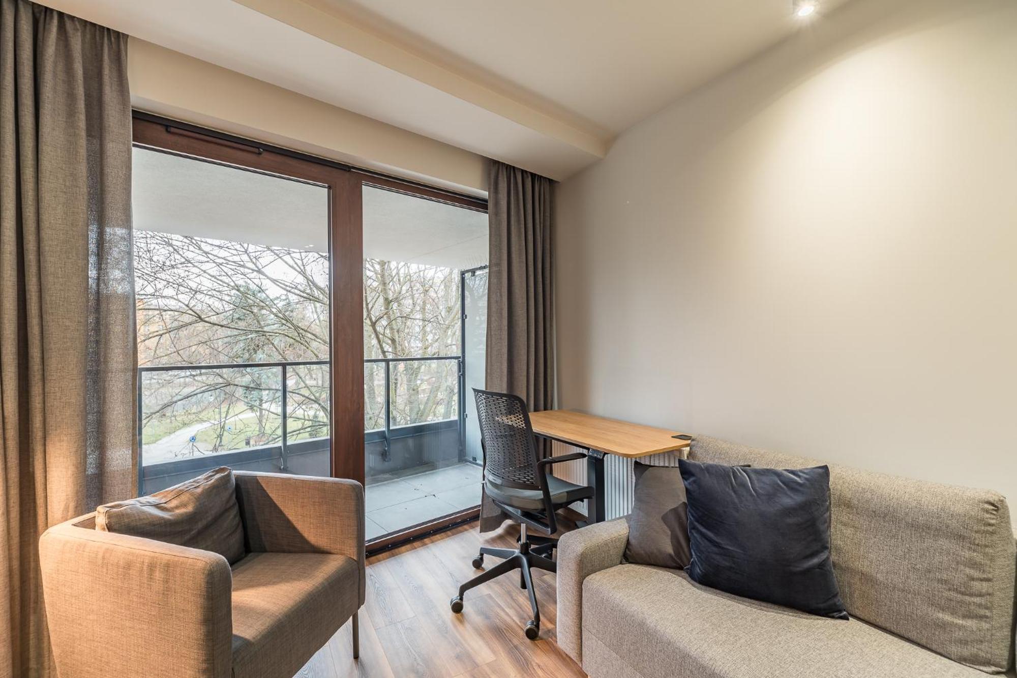 Apartament Business - 47m2, Balcony And Parking By Rentujemy *